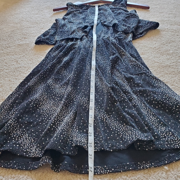 NWT🔥Stunning Sparkling Backless Black Event Dress - Picture 7 of 7